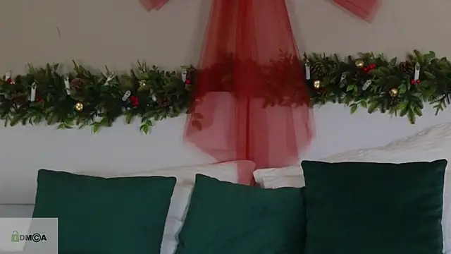 Snapshot of katty__cat chatting on 01/20/25, 07:04 katty cat online show from 01/20/25, 07:04