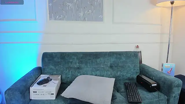 yossi peach cute online show from 05/09/26, 04:06