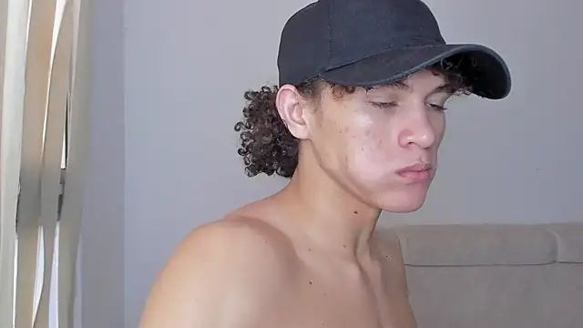 laurent nova online show from 01/29/25, 06:28