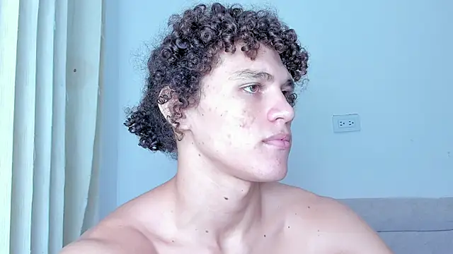 laurent nova online show from 02/09/25, 10:42