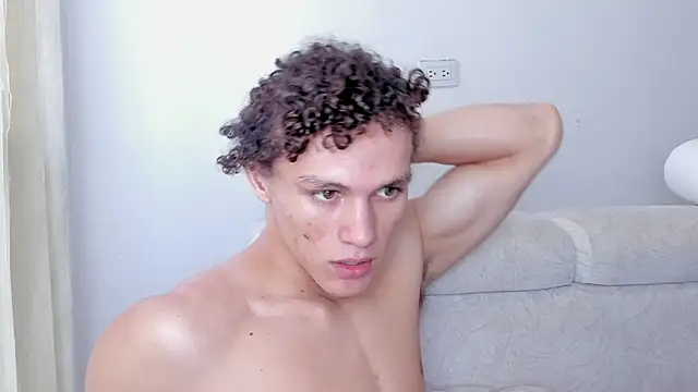 laurent nova online show from 02/16/25, 02:32