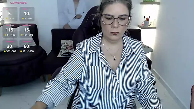 zehra sanem online show from 05/25/26, 03:29