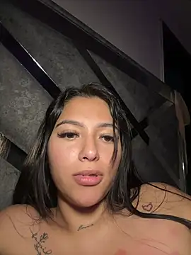 Dakotha v  online show from 05/19/26, 01:56