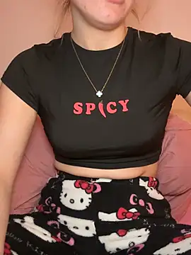 Holly-Glamour online show from 01/12/26, 02:11