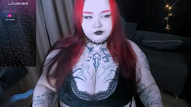 Gotic Pie online show from 10/12/25, 03:11