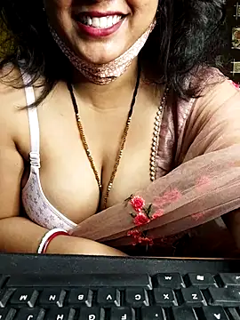 natasha bhabhi online show from 11/03/25, 02:35