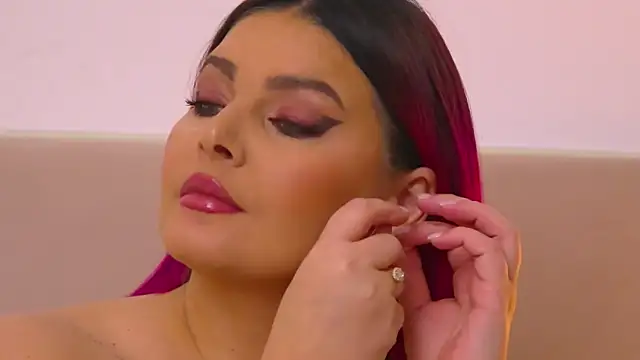 RissaRheys online show from 02/01/25, 09:29