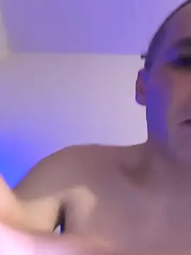 Snapshot of AttractiveSilk5 chatting on 02/10/26, 02:15 AttractiveSilk5 online show from 02/10/26, 02:15