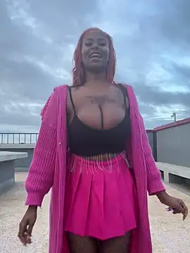 Rose berry online show from 10/29/25, 03:14