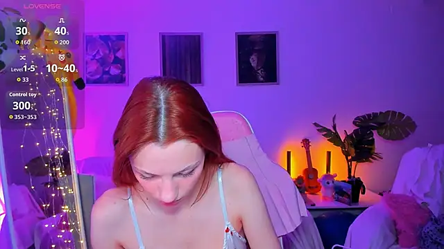 Alyssa Smitt online show from 11/23/25, 12:32