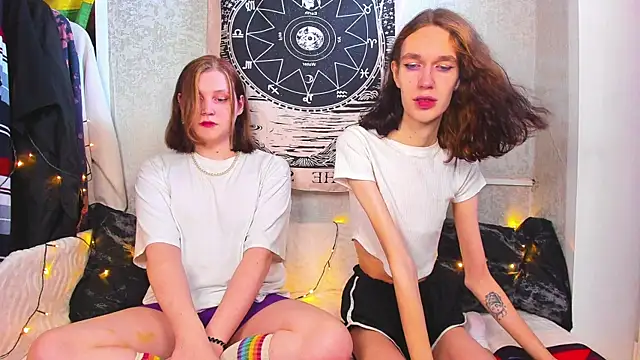 Snapshot of Calvin_and_Kevin chatting on 02/04/25, 09:17 Calvin and Kevin online show from 02/04/25, 09:17