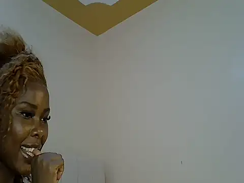 chloe desire1 online show from 04/12/26, 10:31