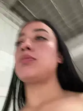 Ady 18 online show from 02/17/25, 09:30