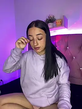 Ady 18 online show from 03/19/25, 10:42