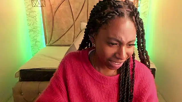 Queen perla  online show from 02/28/25, 08:07