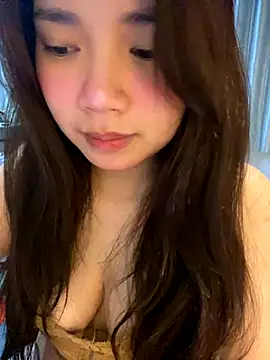 Hotellinh12 online show from 12/01/25, 05:07