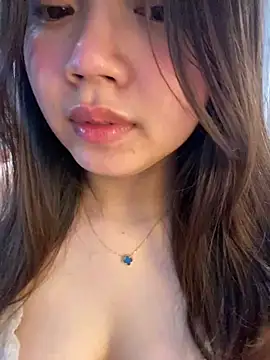 Hotellinh12 online show from 03/25/26, 07:47