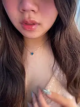 Hotellinh12 online show from 04/04/26, 07:17