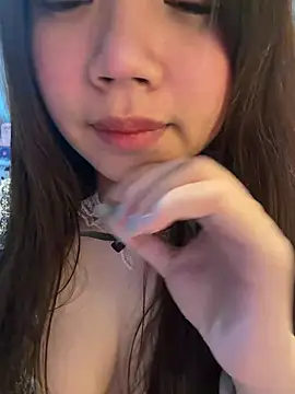 Hotellinh12 online show from 04/20/26, 12:08