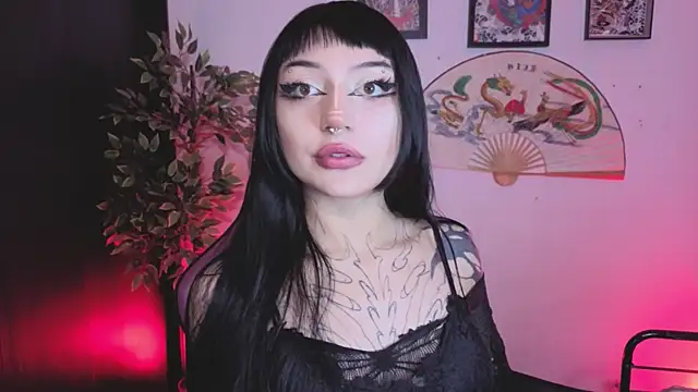 Snapshot of catipetite chatting on 08/04/26, 11:35 catipetite online show from 08/04/26, 11:35