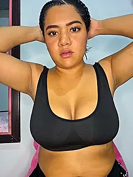 Watagatapitusberry1 online show from 10/12/25, 10:20