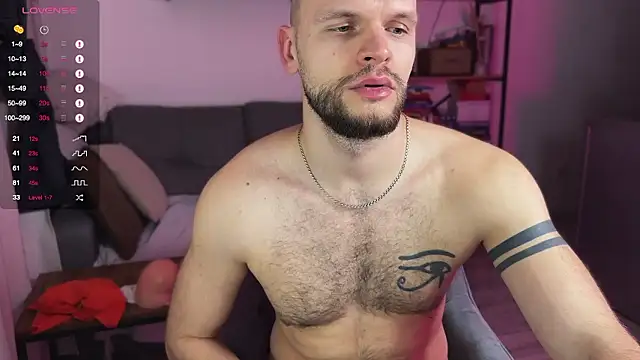 Snapshot of maxx_alexx chatting on 12/08/24, 02:19 maxx alexx online show from 12/08/24, 02:19