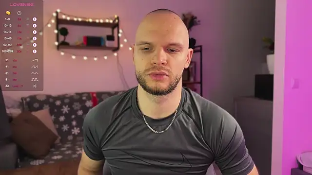 Snapshot of maxx_alexx chatting on 12/24/24, 09:28 maxx alexx online show from 12/24/24, 09:28