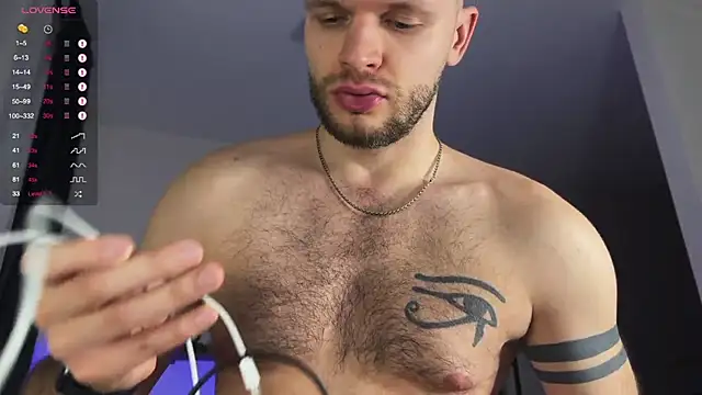 Snapshot of maxx_alexx chatting on 02/06/25, 03:09 maxx alexx online show from 02/06/25, 03:09