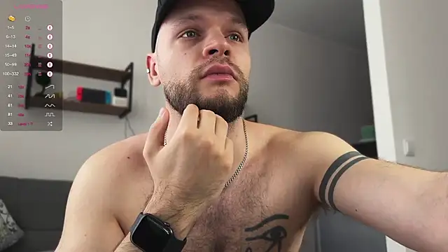 Snapshot of maxx_alexx chatting on 03/20/25, 08:53 maxx alexx online show from 03/20/25, 08:53