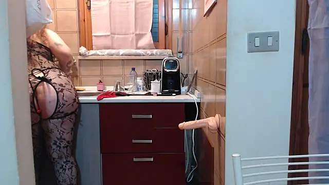 peachgirlmartyna online show from 02/11/25, 06:55