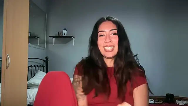 LorenaAnderson online show from 04/25/26, 08:50