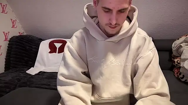 Cookieboy88 online show from 01/28/25, 06:07