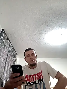 mayk18cm online show from 12/31/24, 07:53