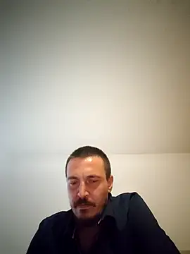 mayk18cm online show from 10/03/25, 07:05