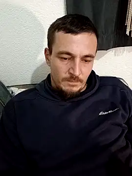 mayk18cm online show from 12/13/25, 09:53