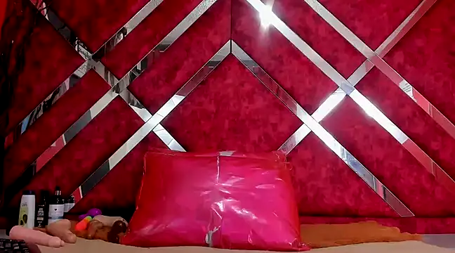 Scarlett Hot5 online show from 03/09/25, 05:06