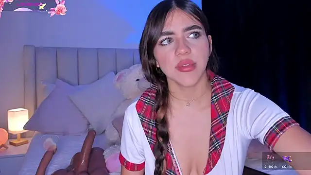 SofiScott  online show from 09/27/25, 11:32