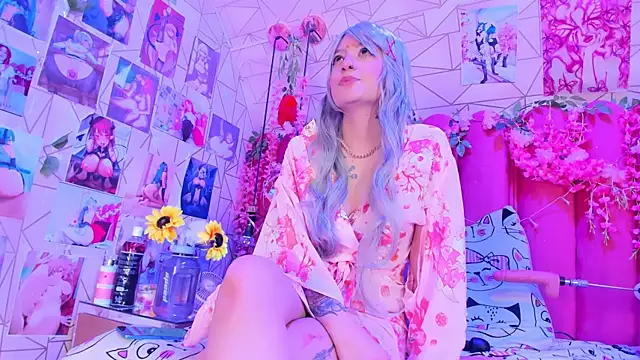 Alicebenett online show from 09/18/25, 08:33