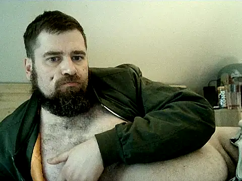 machobear87 online show from 02/28/26, 09:16