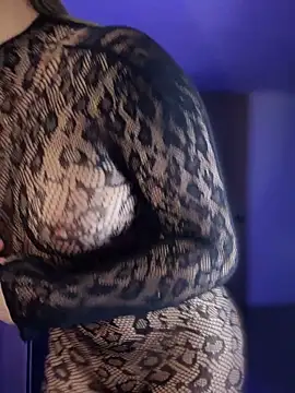 SaraFerreira online show from 12/03/25, 01:35