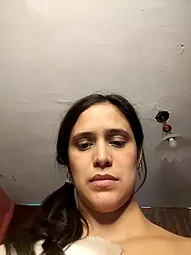 Catalinacandela online show from 11/23/25, 01:44