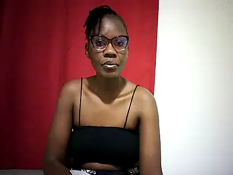 Pierra77 online show from 06/06/26, 01:27