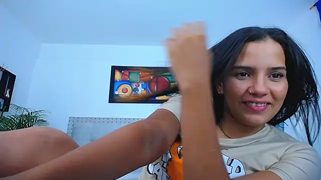 Chiqui milk  online show from 02/09/25, 12:17