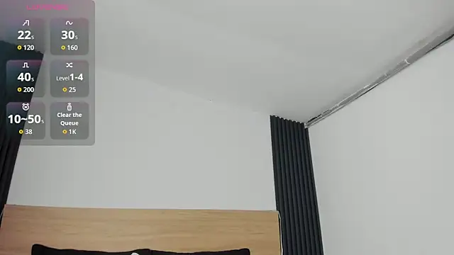 Chiqui milk  online show from 10/31/25, 07:15