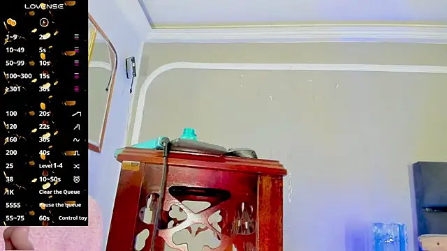 Jimena Grey online show from 04/06/26, 11:05