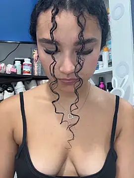 kitty kayo online show from 11/10/25, 04:22