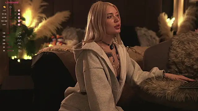 LinaKinky online show from 01/17/25, 04:36