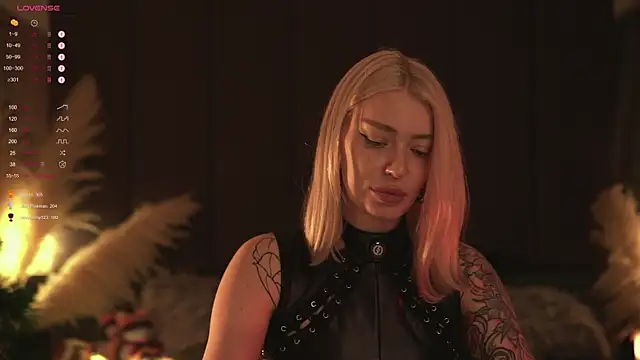 LinaKinky online show from 01/25/25, 02:36