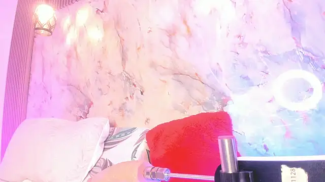 Esmeralda Duarte online show from 03/12/25, 12:47