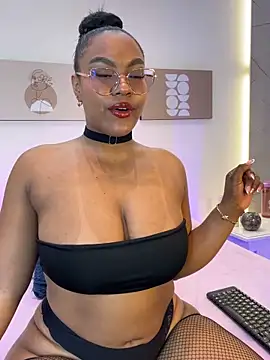 Esmeralda Duarte online show from 03/05/26, 04:08